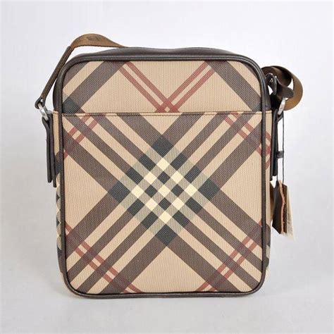 sacoche burberry femme|Burberry sacs homme.